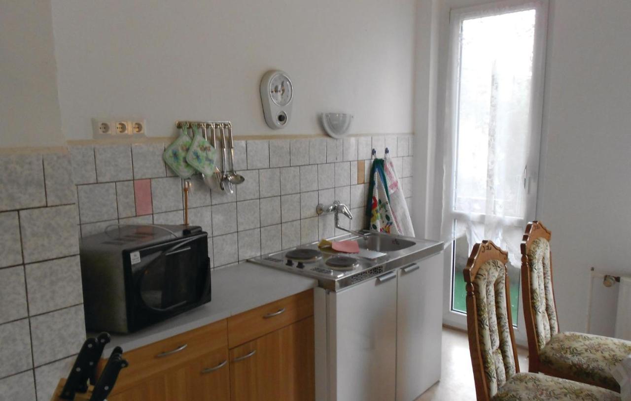 Lovely Apartment In Waren-Mueritz With Kitchen Waren  Eksteriør billede
